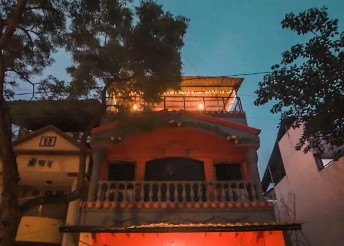 Happinest - The Backpacker'SHostel